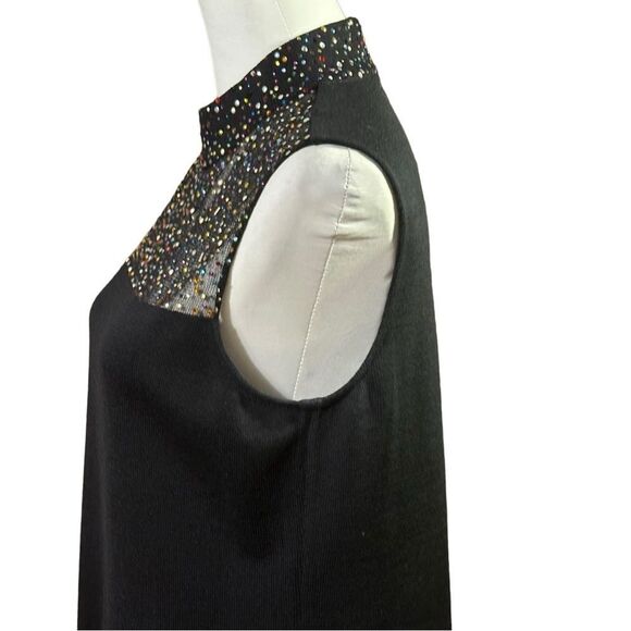 St. John Black Knit Sleeveless Top with Beaded Embellishments Sz Small - Picture 5 of 11